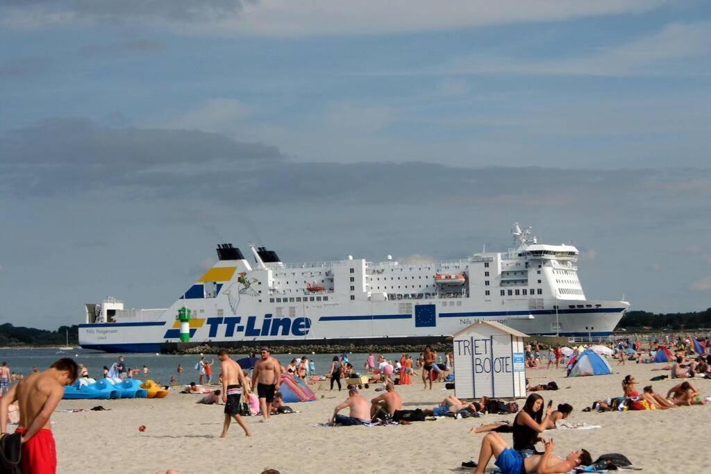 Traveloge mit SCHWIMMBAD und SAUNA Lübeck Exterior foto